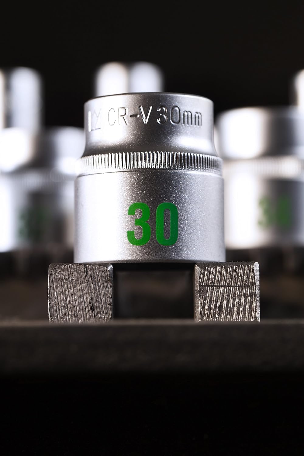 ⚒️ Bau & Montage – Meister tool trolley 156 pieces - tool set - with rollers - telescopic handle / professional tool case filled / tool box mobile on rollers / tool box complete with tools / 8971440 – Bild 13