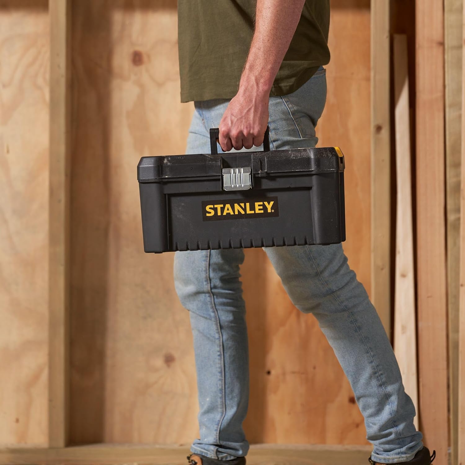 ⚒️ Bau & Montage – Stanley STST1-75518 Essential 16 Zoll Werkzeugkasten mit Metallverschlüssen, Schwarz/Gelb, Zoll – Bild 14