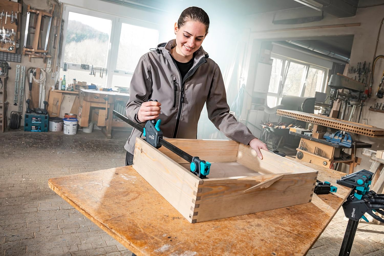 🔥 Angebote & Aktionen – wolfcraft 2 Pro Max 8662060 Single-Handed Clamps 250 kg Clamping Force for the Highest Professional Demands High Holding Force 450 mm Span Made in Europe – Bild 7