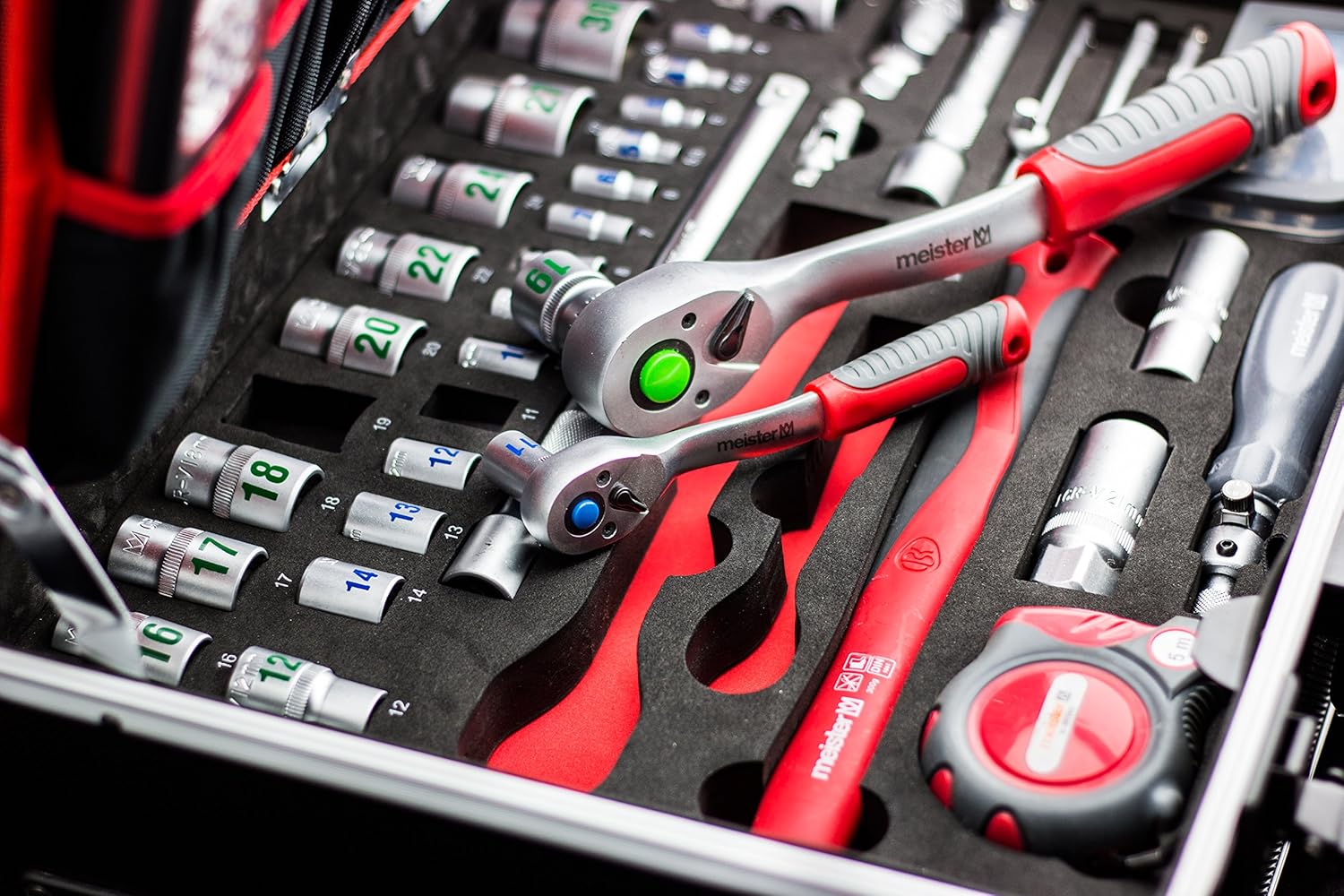 ⚒️ Bau & Montage – Meister tool trolley 156 pieces - tool set - with rollers - telescopic handle / professional tool case filled / tool box mobile on rollers / tool box complete with tools / 8971440 – Bild 9