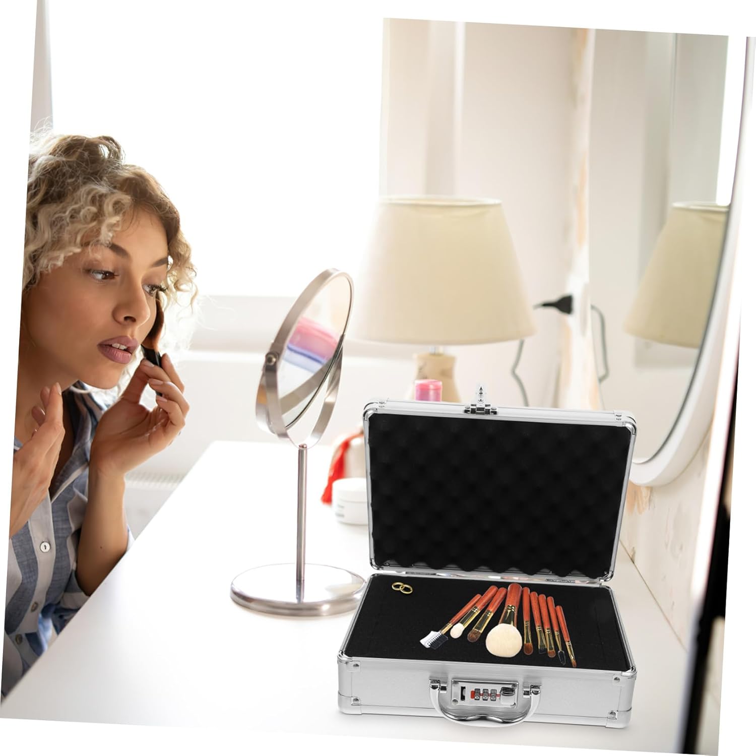 ⚡ Elektro & Technik – Aluminium Werkzeugkoffer mit Passwort Multifunktionale Aufbewahrungsbox mit Schaumstoffeinlage Langlebige Tragbar für Elektriker und Outdoor Robustes Metall Organizer für Werkzeuge – Bild 7
