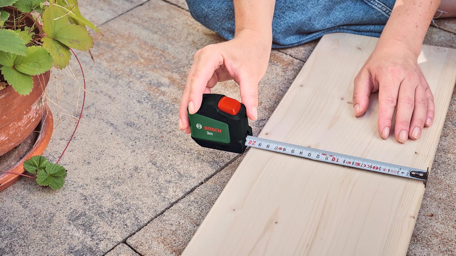 🔥 Angebote & Aktionen – Bosch Mobility-Handwerkzeug-Set, 26-teilig (kompaktes und mobiles Werkzeug-Set für Heimwerkerarbeiten und unterwegs; 1/4"-Ratsche; Kombizange; Universalschraubendreher; in Stofftasche) – Bild 4