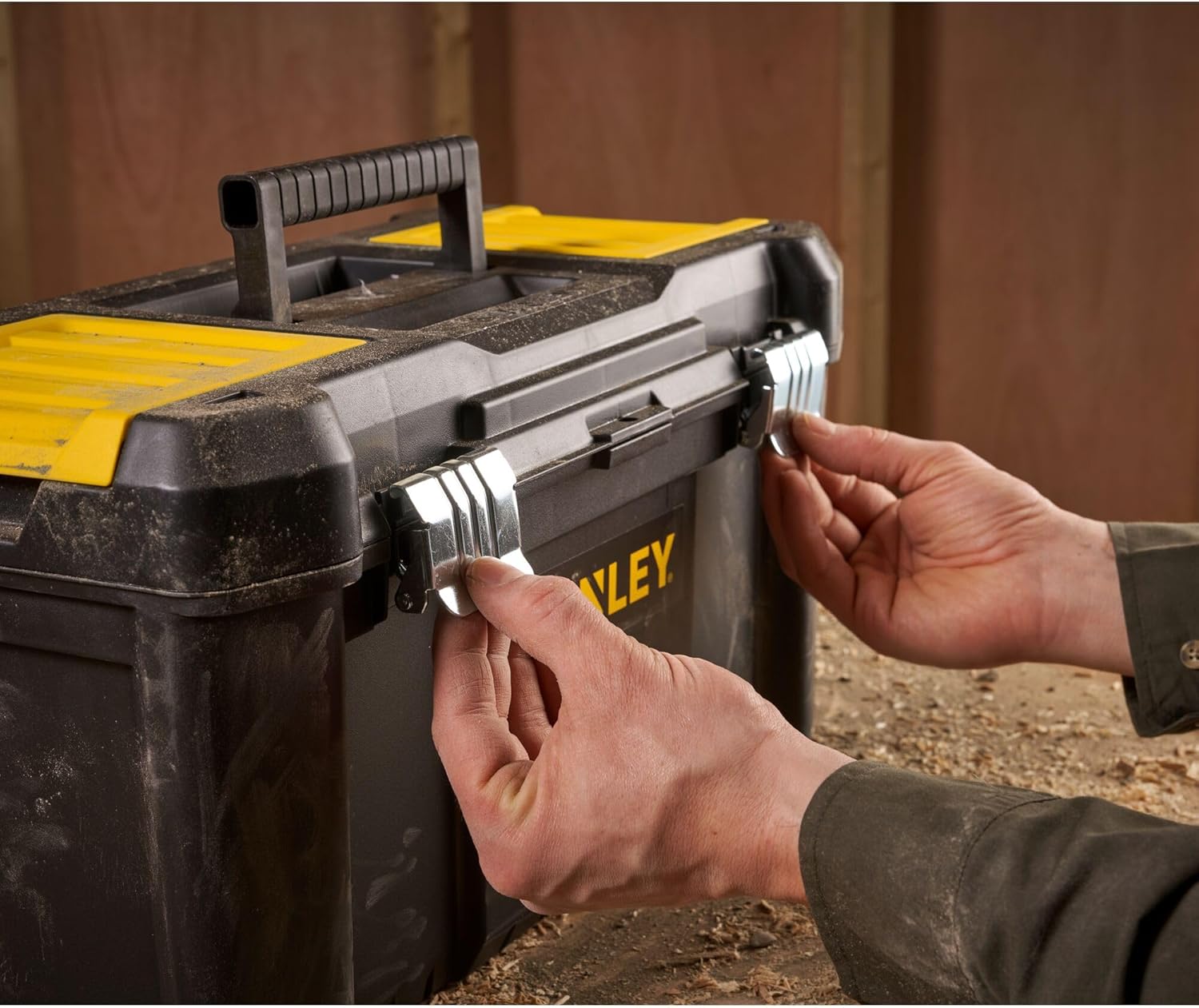 ⚒️ Bau & Montage – Stanley STST1-75521 Essential 19-Zoll-Werkzeugkasten mit Metallverschlüssen, Schwarz/Gelb, Zoll – Bild 6