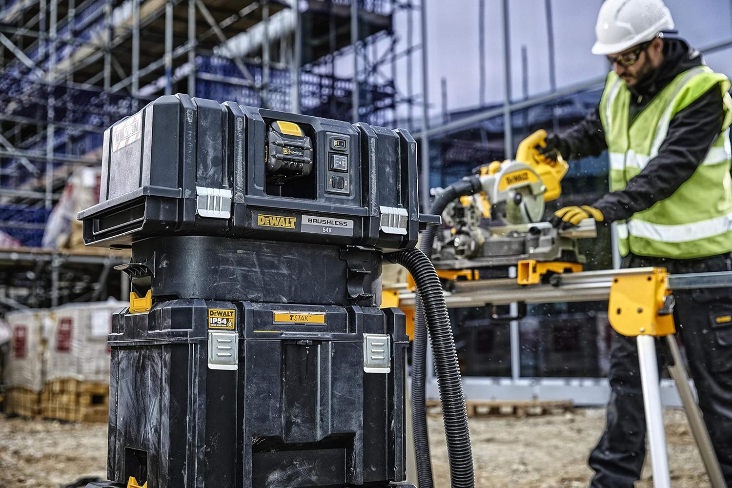 ⚒️ Bau & Montage – DEWALT TSTAK Deep Tool Box VI, DWST83346-1 (44 L Volumen, großvolumige Box, kombinierbar mit anderen TSTAK-Boxen, sichere Aufbewahrung von Elektrowerkzeugen und Handwerkzeugen, IP54), Multi, Einheitsgröße – Bild 10