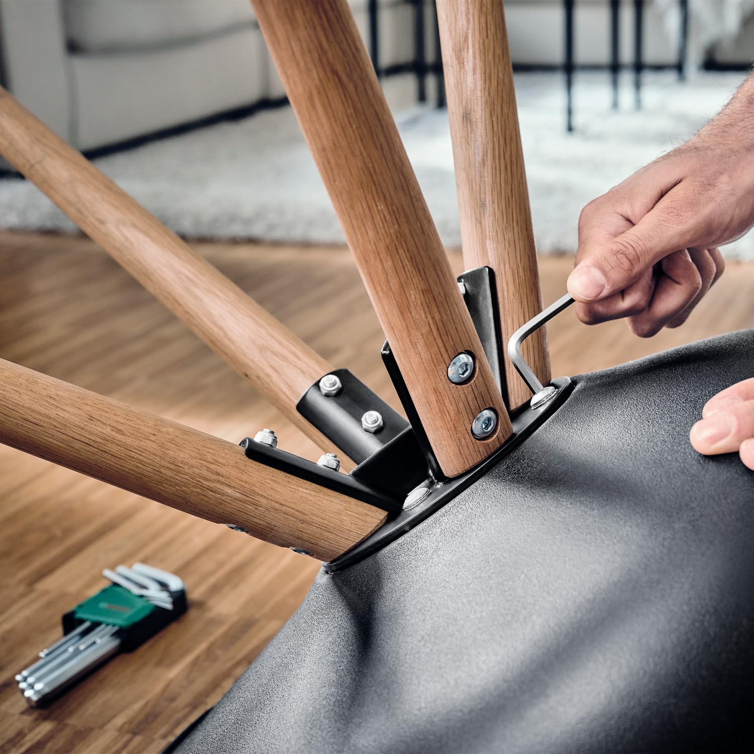 ⚒️ Bau & Montage – Bosch Handwerkzeug-Set Advanced, 52-teilig (Set mit hochwertigen Werkzeugen für erfahrene Heimwerker; lange Lebensdauer; hochwertige Materialien; ergonomisches Design) – Bild 4